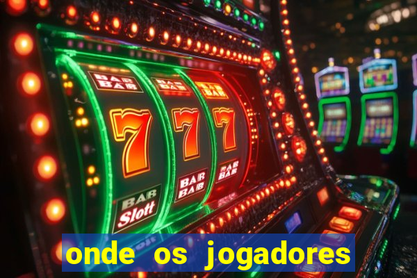 onde os jogadores do corinthians moram